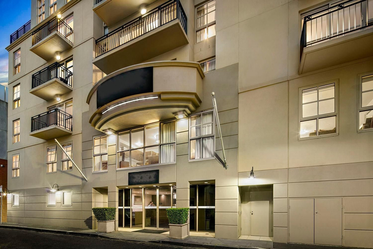 Exterior & Views 2, Melbourne Carlton Central Apartment Hotel, Melbourne