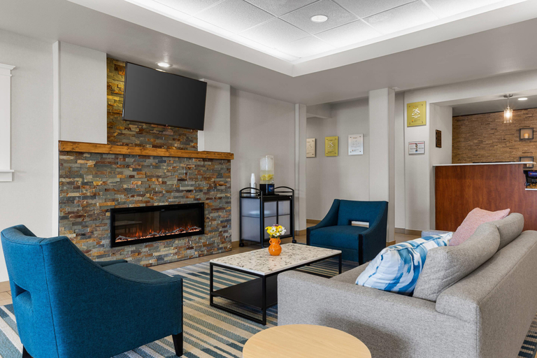 Public Area 2, Comfort Inn & Suites Marion I-57, Williamson