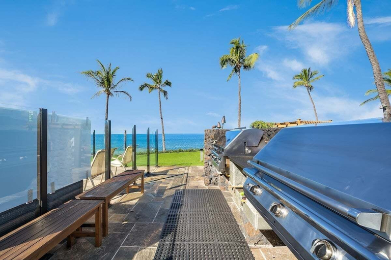 Exterior 4, Updated Beachfront 1BD w Ocean Views - Kihei Surfside 306, Maui