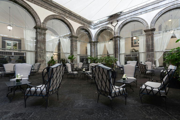 Food & Drinks, Palazzo Caracciolo Naples, Napoli