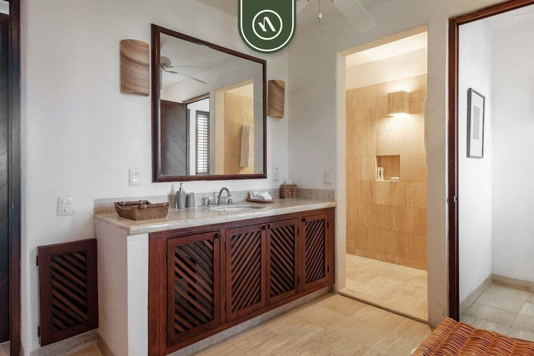 Bathroom 5, 4 BR Penthouse - Breathtaking Views - Private Pool, José Azueta