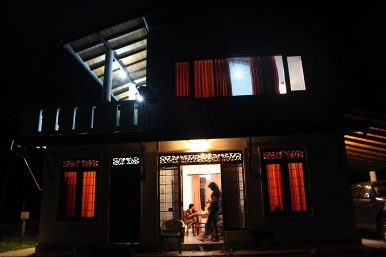 Exterior & Views 2, CoCoWorld Bungalow, Panduwasnuwara