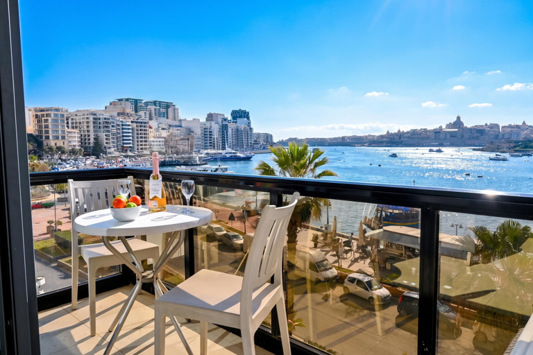 Outdoor dining 4, A Sunny Seaview In Central Sliema