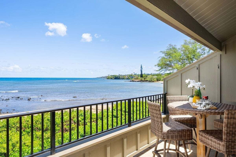 Interior 3, Direct Oceanfront Views Remodeled 2BD w AC - Kahana Villa 32, Maui
