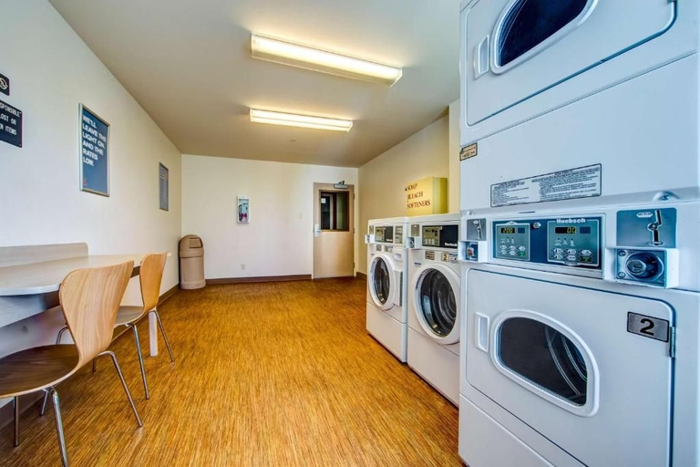 Others 5, Motel 6 Burlington, ON - Toronto West - Oakville, Halton