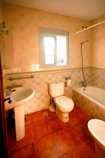 Bathroom, Casa Rural El Limonero, Cádiz