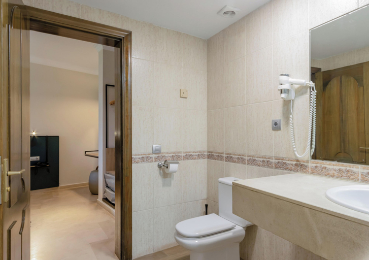Bathroom 4, Hotiday Gran Canaria Maspalomas, Las Palmas