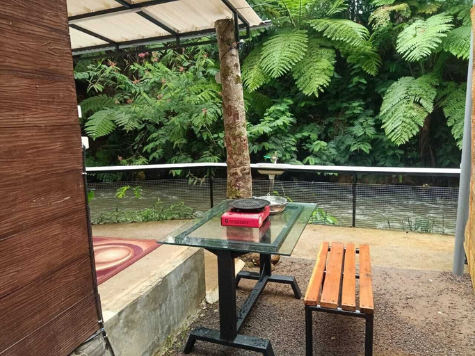 Outdoor dining 3, Cozzy Haruman riverside camp, Bandung