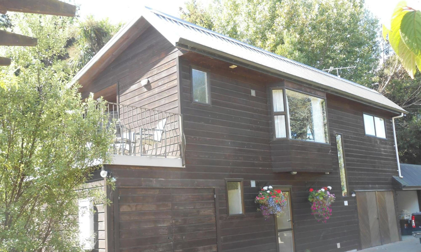 Exterior & Views 2, Antares Homestay, Marlborough