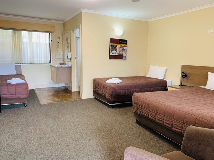 Bedroom 3, Milgate Motel, Richmond Valley - Casino