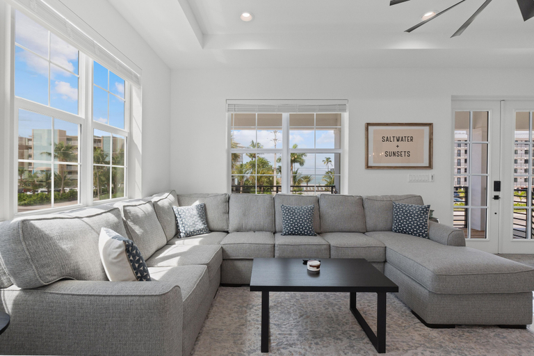 Living area 5, Calico Jack's Lookout, Lee