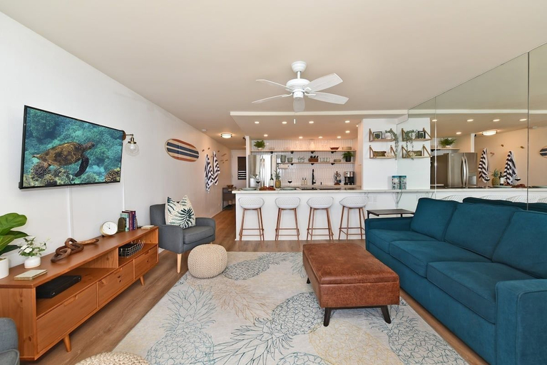 Interior 3, Oceanfront 1BR Tropical Getaway w AC Kaleialoha 210, Maui