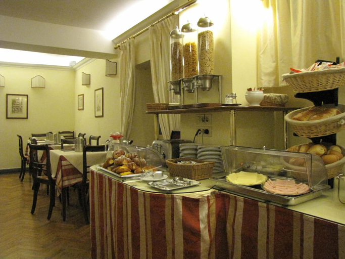 Food & Drinks 5, Hotel Unicorno, Florence