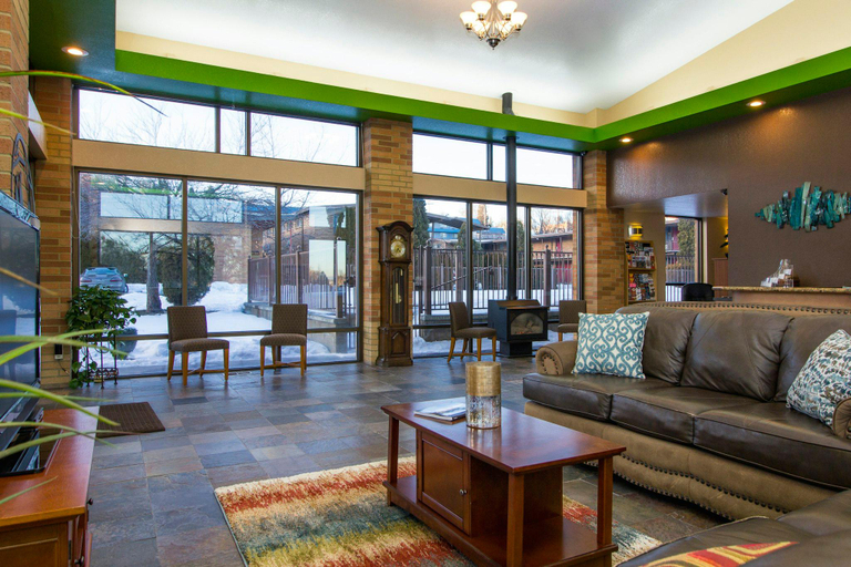 Public Area 2, Cerulean Hotel, Klamath