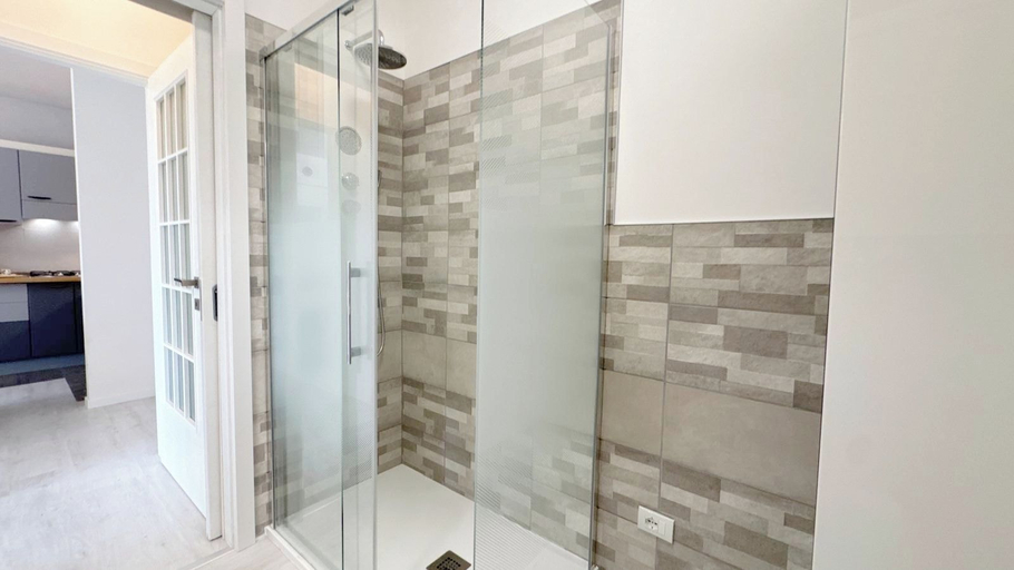 Bathroom 4, Casa Diana by Ca-sa Check, Padua