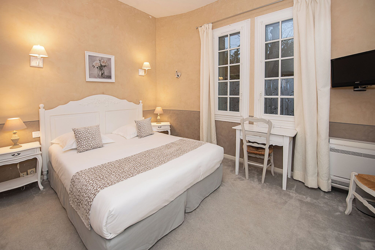 Bedroom 2, L'HERMITAGE, Vaucluse