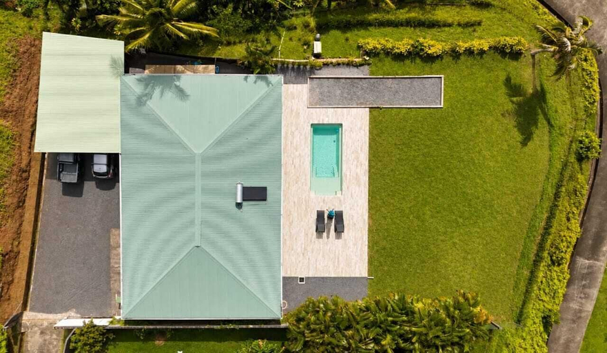 Exterior & Views 2, TE AVA