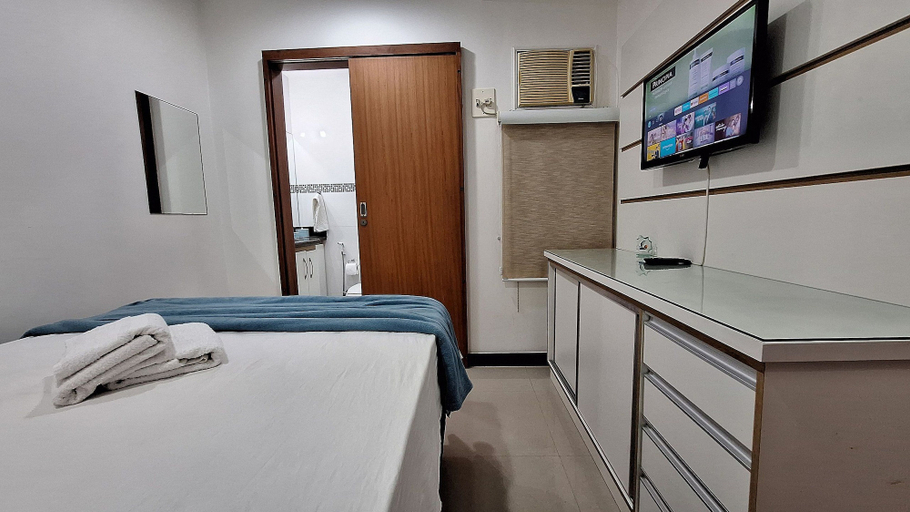 Room 3, AP com 2 Suítes na Praia do Forte Malibu, Cabo Frio