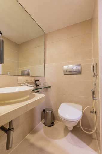 Bathroom 4, Hotel Heritage formerly known as Comfort Inn Heritage, Mumbai City