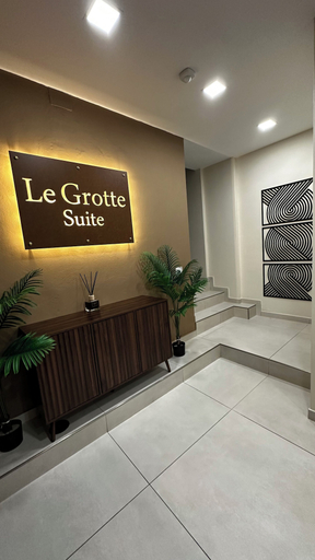 Primary image, Le Grotte Suite, Napoli