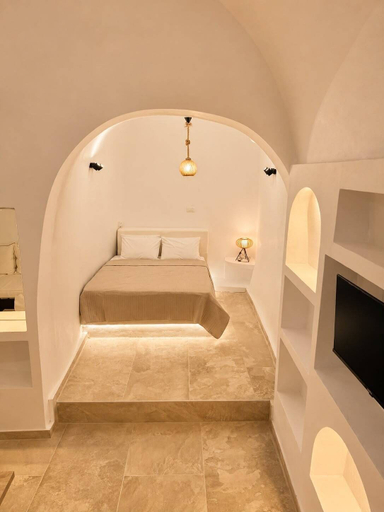 Room 3, Black Lithos Residences, South Aegean