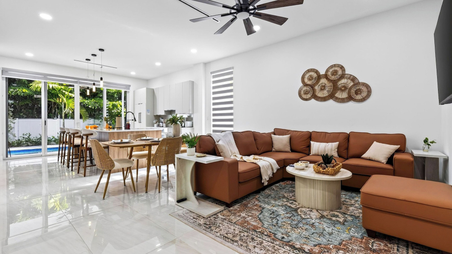 Primary image, Park & Palm by Avantstay Private Pool + 4 Ensuite Baths + BBQ Victoria Park + Las Olas, Broward