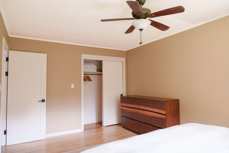 Room 5, The Rutland Ranch 3 Bedroom Home, Rutland