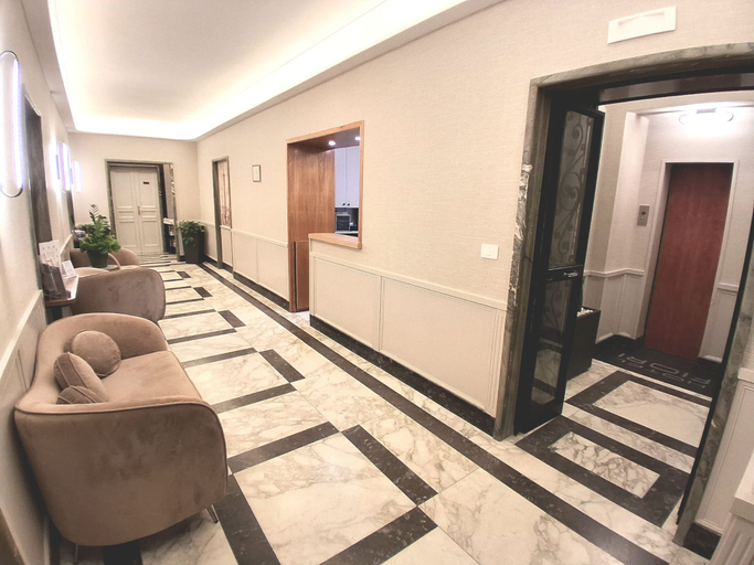 Public Area 3, Hotel Fiori, Rome