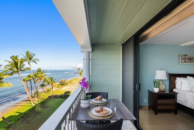 Interior 4, Summer Sale! Direct Beachfront Studio With Stunning View - Lahaina Shores 523, Maui