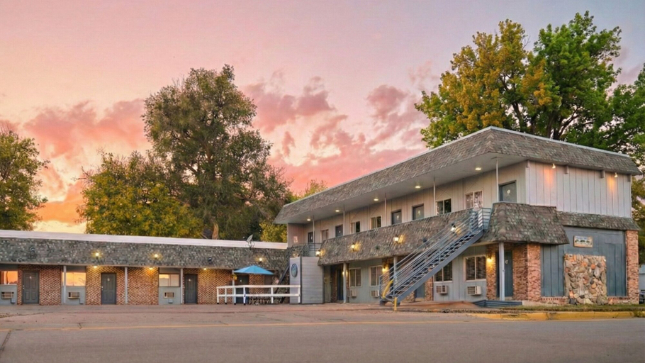 Primary image, The Oakwood Inn, Logan