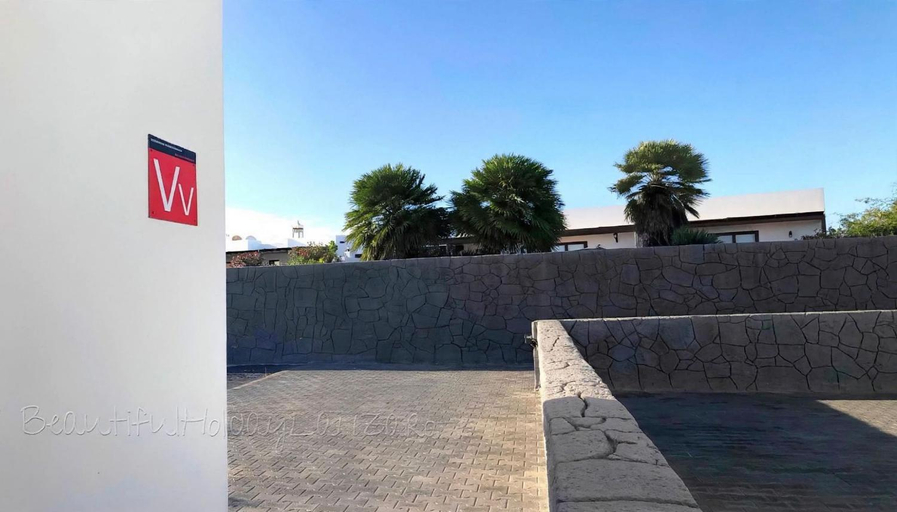 Exterior & Views 1, Villa Descansa with private pool, sea view, Sat-tv free Wifi, Las Palmas