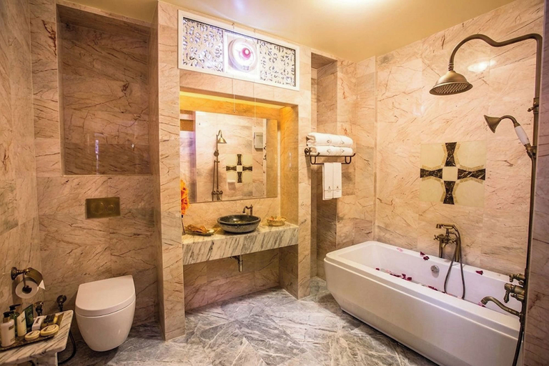 Bathroom 5, Pingdoi Hualin Boutique Hotel, Muang Chiang Mai