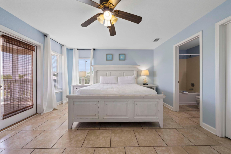 Room 2, The Great Escape, Baldwin