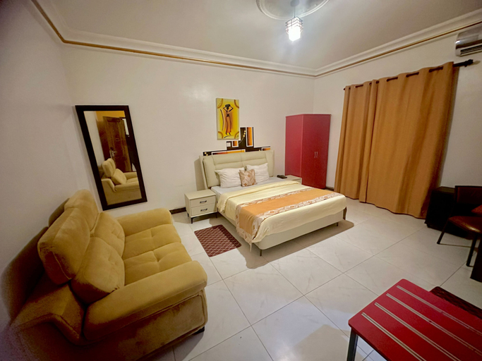 Room 3, Residence Les Maristes, Dakar