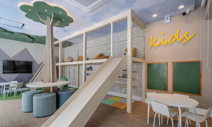 Children's area 3, Cond. c/ Academia a apenas 200 m da Praia de Piçarras - PTCs, Piçarras