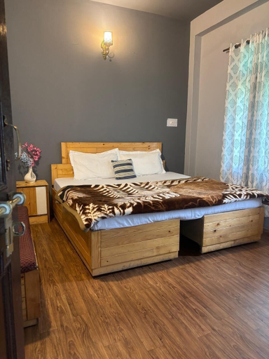 Room 3, The Locals Bir, Mandi