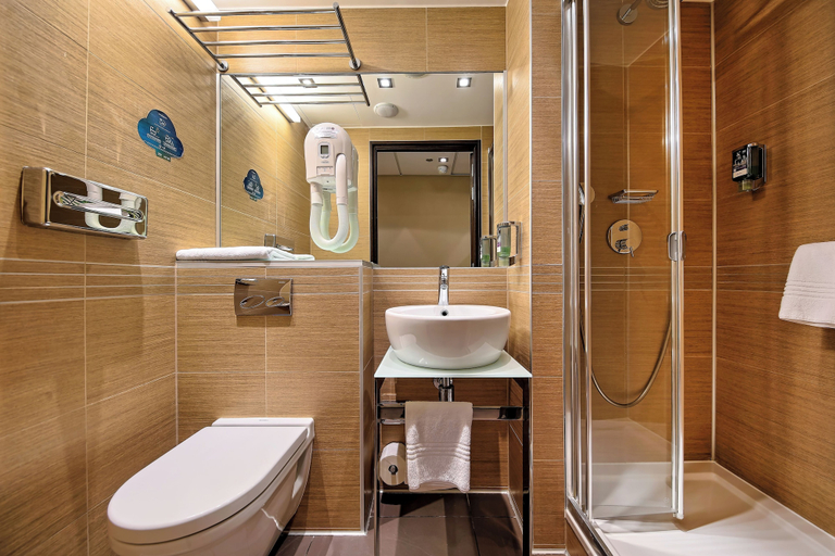 Bathroom 5, Mercure Gdansk Stare Miasto, Gdańsk City