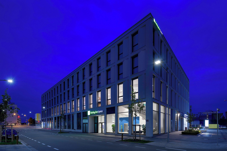 Exterior & Views 4, Holiday Inn Express REGENSBURG, Regensburg