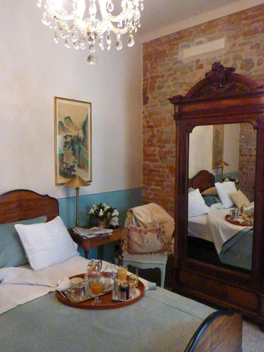Bedroom 2, Casa Dellatorre, Cuneo
