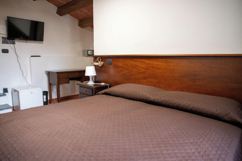 Bedroom 2, Dimora del Borgo Affittacamere, Cosenza