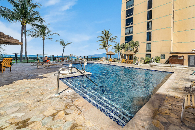 Outdoor pool 3, Oceanfront 2bd, Stunning Views, AC Pool - Mahana 501, Maui