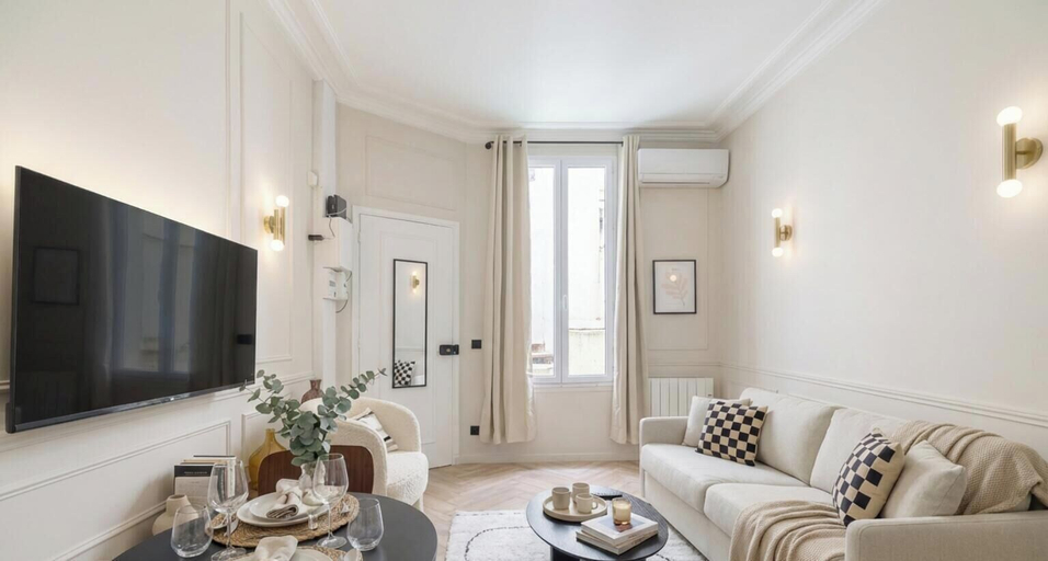 Others 5, PoeticStay - Opéra - Hanovre, Paris