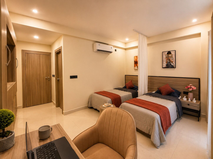 Room 2, C Suites Cardiff, Bangalore
