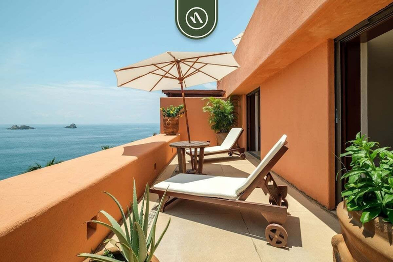 Terrace/patio 4, 4 BR Penthouse - Breathtaking Views - Private Pool, José Azueta