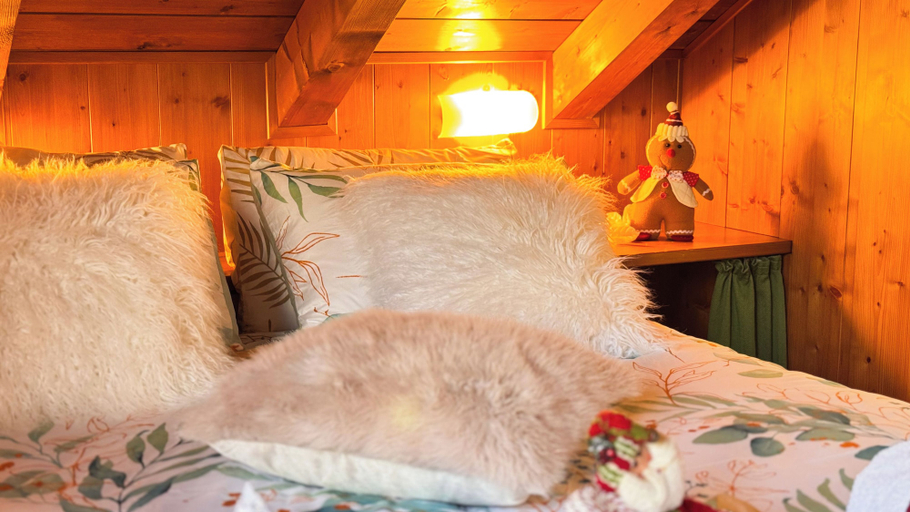Bedroom 2, Chalet Stravedo by Ca-sa Check, Belluno