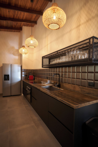 Private kitchen 5, Desiree Luxury Apartamentos, Puntarenas