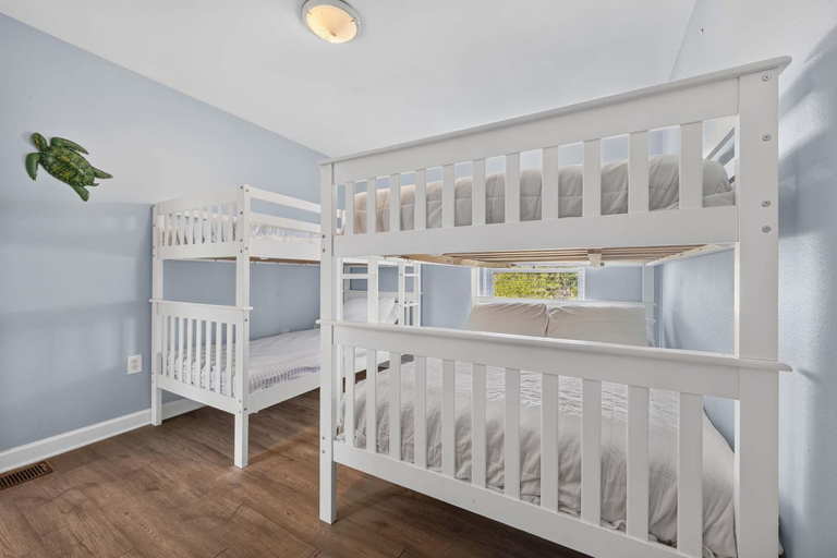 Room 4, The Great Escape, Baldwin