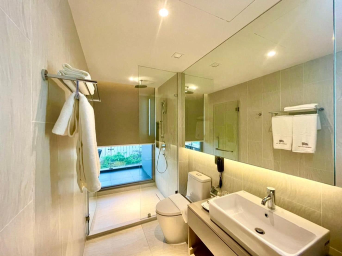 Bathroom 5, Symphony of The Sea, Muang Chon Buri