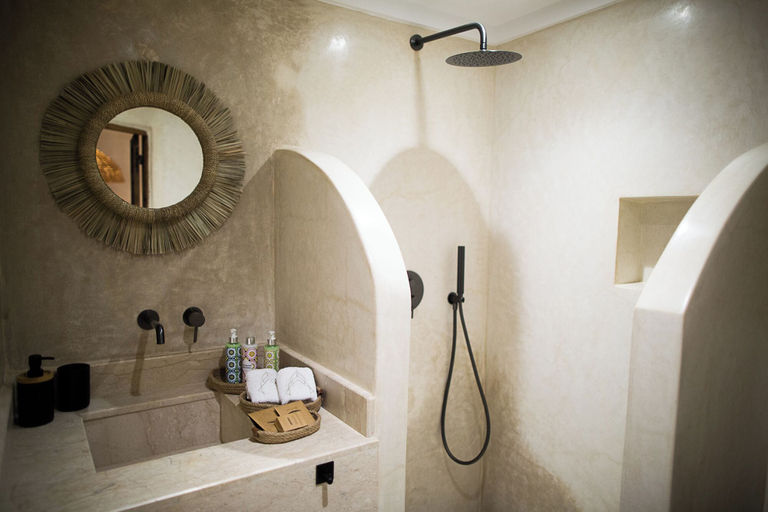Bathroom 3, Riad A l'Ombre du Palais, Marrakech