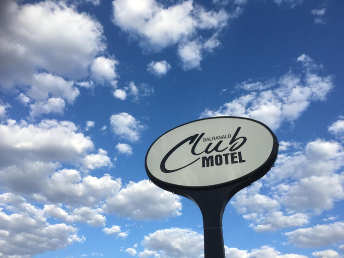Others 4, Balranald Club Motel, Balranald